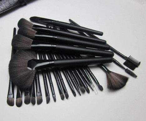 Cabra sintética cosmética de madeira preta dos grupos de escova 24PCS para mulheres